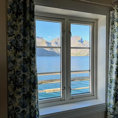 Toppoy Rorbuer Holiday park *