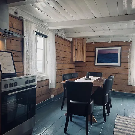 Toppoy Rorbuer Holiday park *