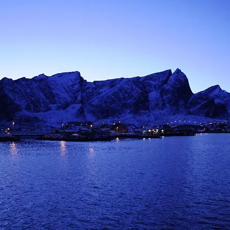 Toppoy Rorbuer ריינה