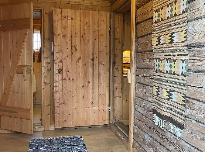 Toppoy Rorbuer Semesterpark *