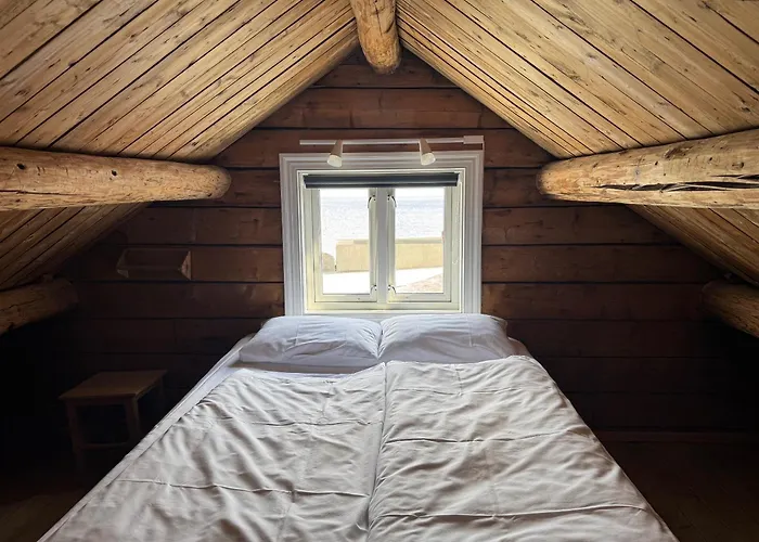 Semesterpark Toppoy Rorbuer Reine