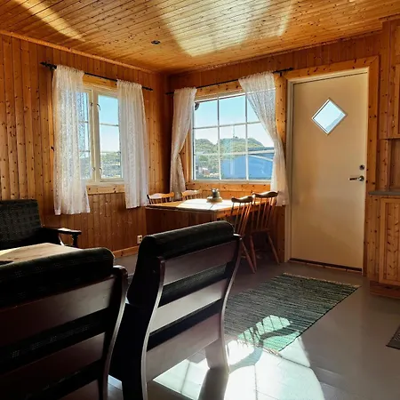 Toppoy Rorbuer Tatil parkı Reine
